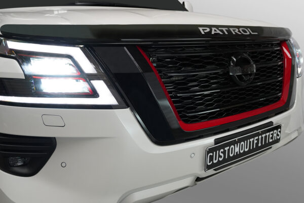 New Items LED Tail Light For Nissan Navara Np300 with Smoke Red Brake light Auto lighting system RefittingTail Lamp Black Frame