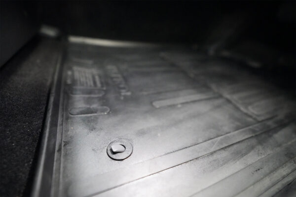 Factory Direct Price Exterior Accessories for Land Rover Defender L663 Glossy Black A Pillar Easy to be installed