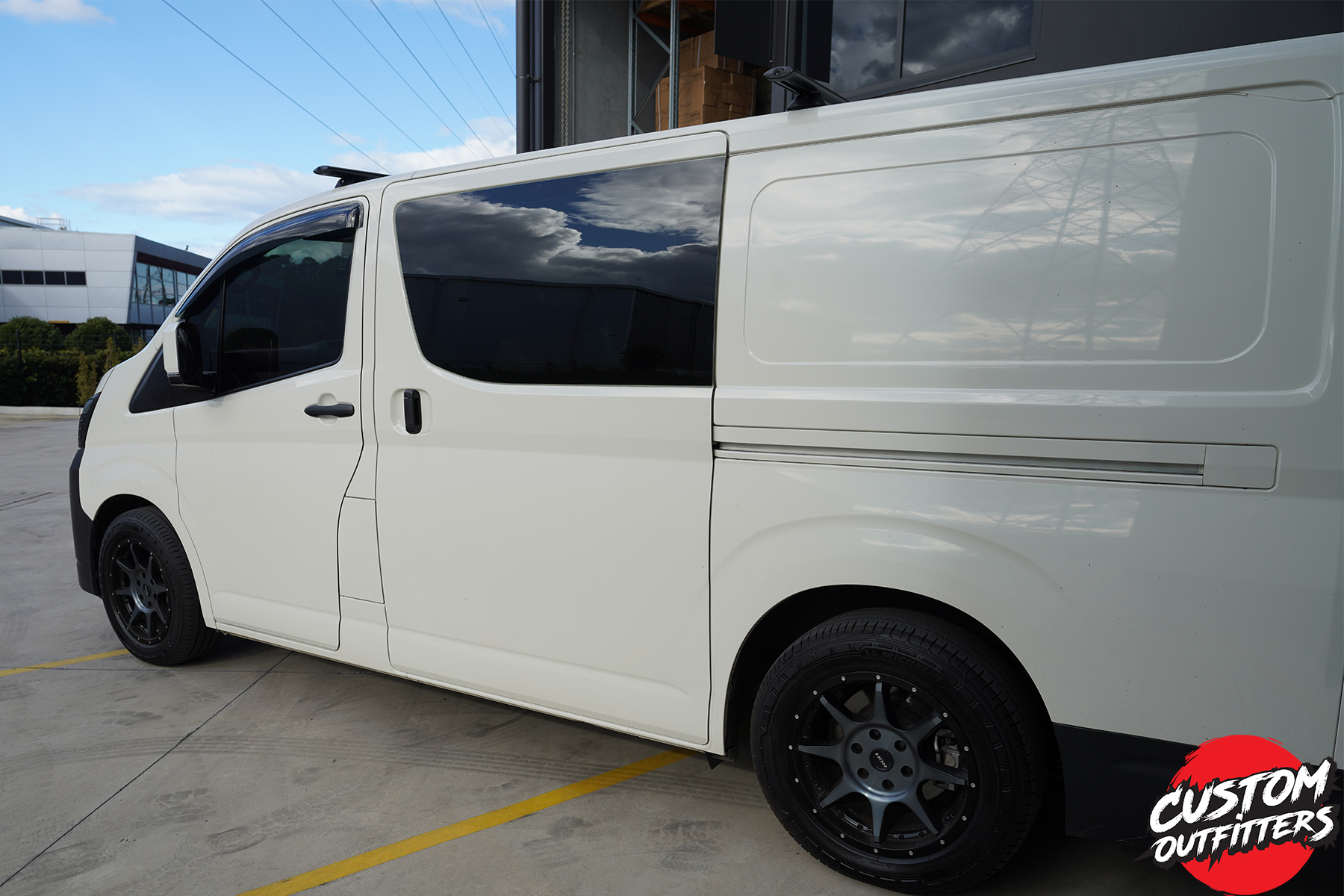 Toyota Hiace LWB