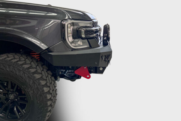 four-wheel drive low-range (4L) and four-wheel drive automatic (4A = 4Auto) that sends drive to the front and rear axles as needed, and which can be used on high-traction surfaces