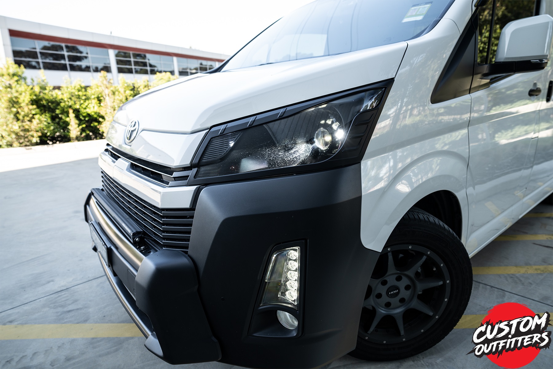 Toyota Hiace LWB