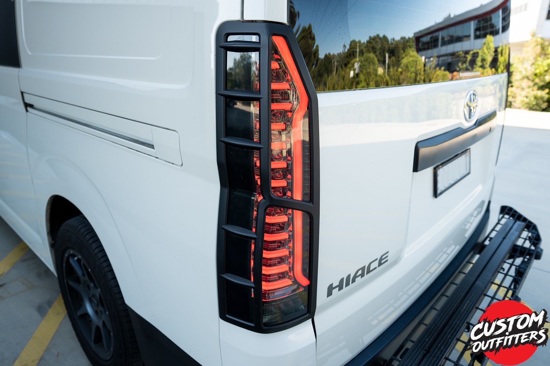 Toyota Hiace LWB
