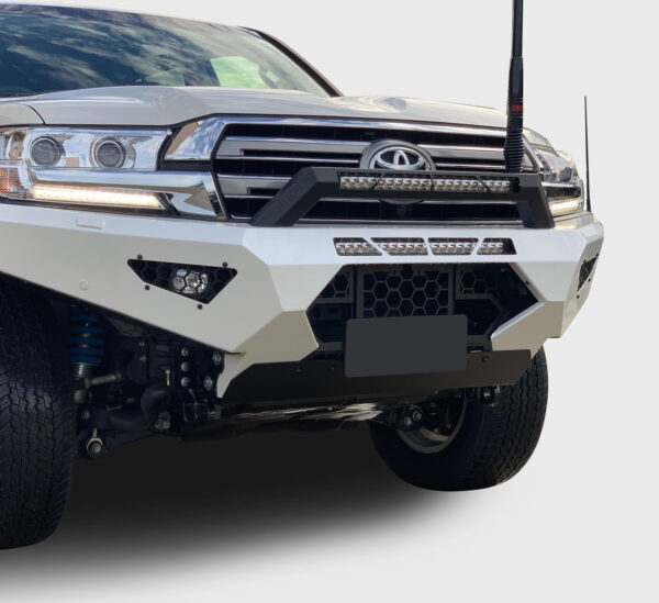 Braked towing capacity in the USA is 3628kg for the GX550 Premium and Premium+, along with the Overtrail and Overtrail