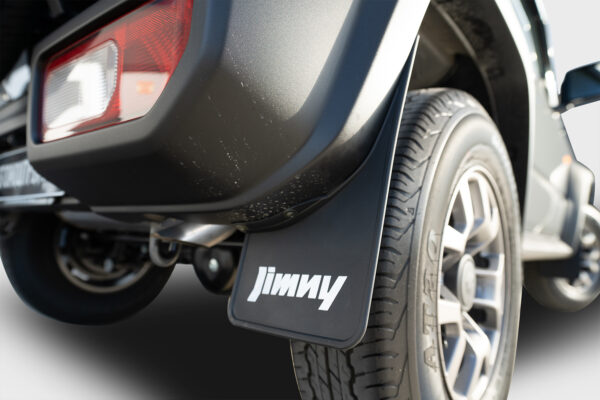 lever allows the user to select 2WD-H, 4WD-H or 4WD-L transmission modes at will. The only exceptions are later production years of third-generation Jimnys