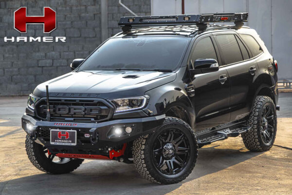 The 2023 Ford Ranger Wildtrak and Volkswagen Amarok PanAmericana have a more sophisticated infotainment and in-vehicle technology set-up than the Toyota HiLux Rogue, which is no great surprise given the Toyota’s core development happened several years before the Ford/VW pair.