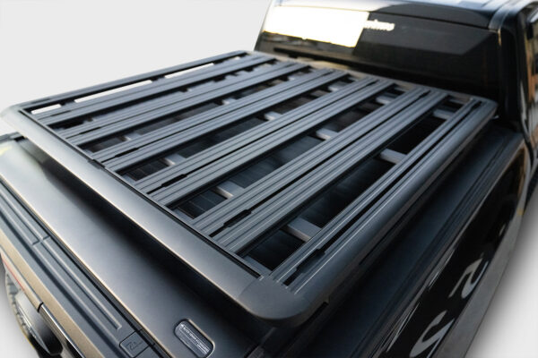 When out of use, the near-flat design allows for items to be stored and mounted above. Leaving you with extra space to put your swag, tent, marquee – even surfboards – without ever removing the bracket. Secure and lockable mounting system so your recovery boards will stay put.