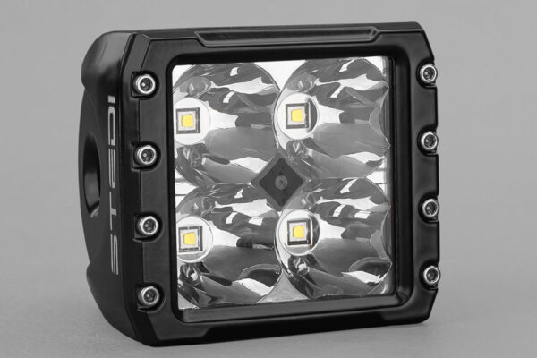 DiodeDynamics SS5 3 pod cross-link bar with one-SS5pro(9,700 Lumens @ 90Watts) in Driving beam and Two-SS5sport spot beam(4800 Lumens @ 40W Per)