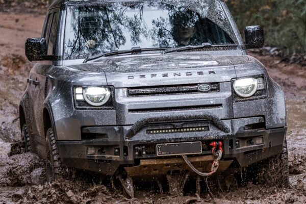 fitted to our Defender 90 included – among other things – a $1663 off-road pack which brought brake-activated torque vectoring and a domestic plug socket, plus a $1309 adaptive air suspension pack that replaces the standard coil springs and adds auto-levelling headlights.
