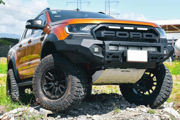 Not all drive modes are available in all Super Select II settings. For instance, Sand is only offered in 4x4 high range with centre diff locked.