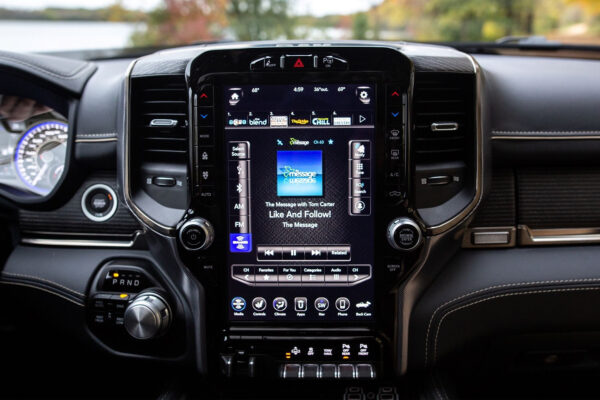 Black Venom Premium Screen Protector to suit Dodge RAM 1500 Series - Image 3