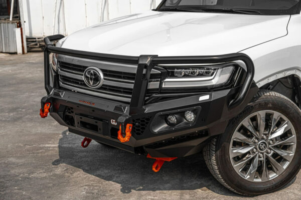 Hamer King PLUS Series Bull Bar for Toyota Landcruiser 300 Series 2021+
