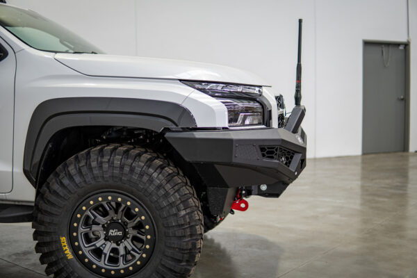 Offroad Animal Predator Bull Bar & Light Bar l Mitsubishi Triton MV (2024-2025) - Image 7
