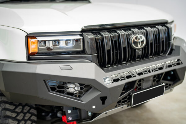 Offroad Animal Predator Bull Bar & Light Bar l Toyota Prado 250 Series (2024-2025) - Image 2