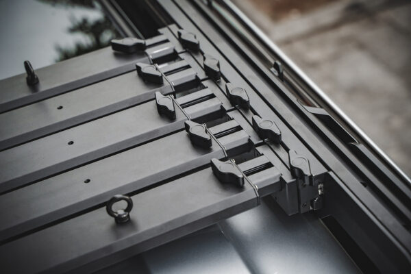 Plumb l Landrover Defender 110 Multi Functional Full Length Roof Rack Kit - Image 5