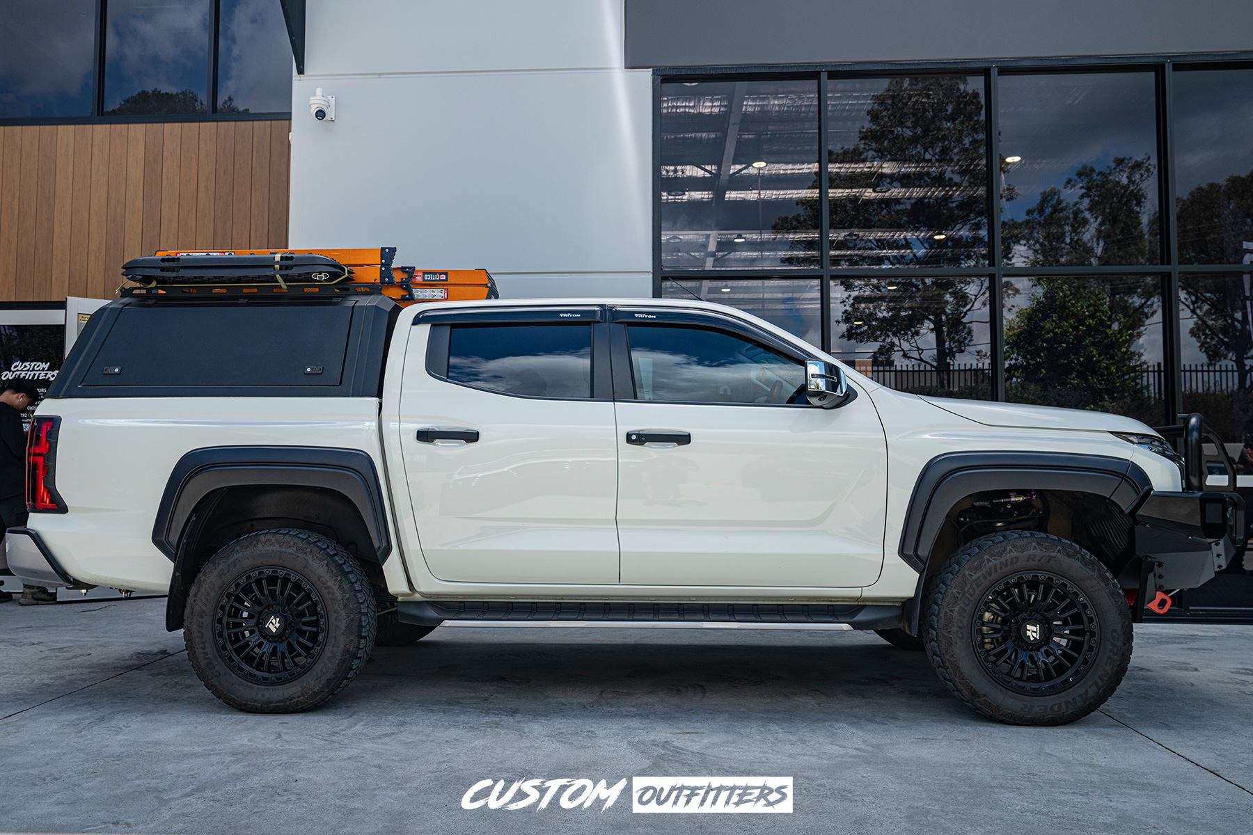 Mitsubishi Triton MV 2024 Build