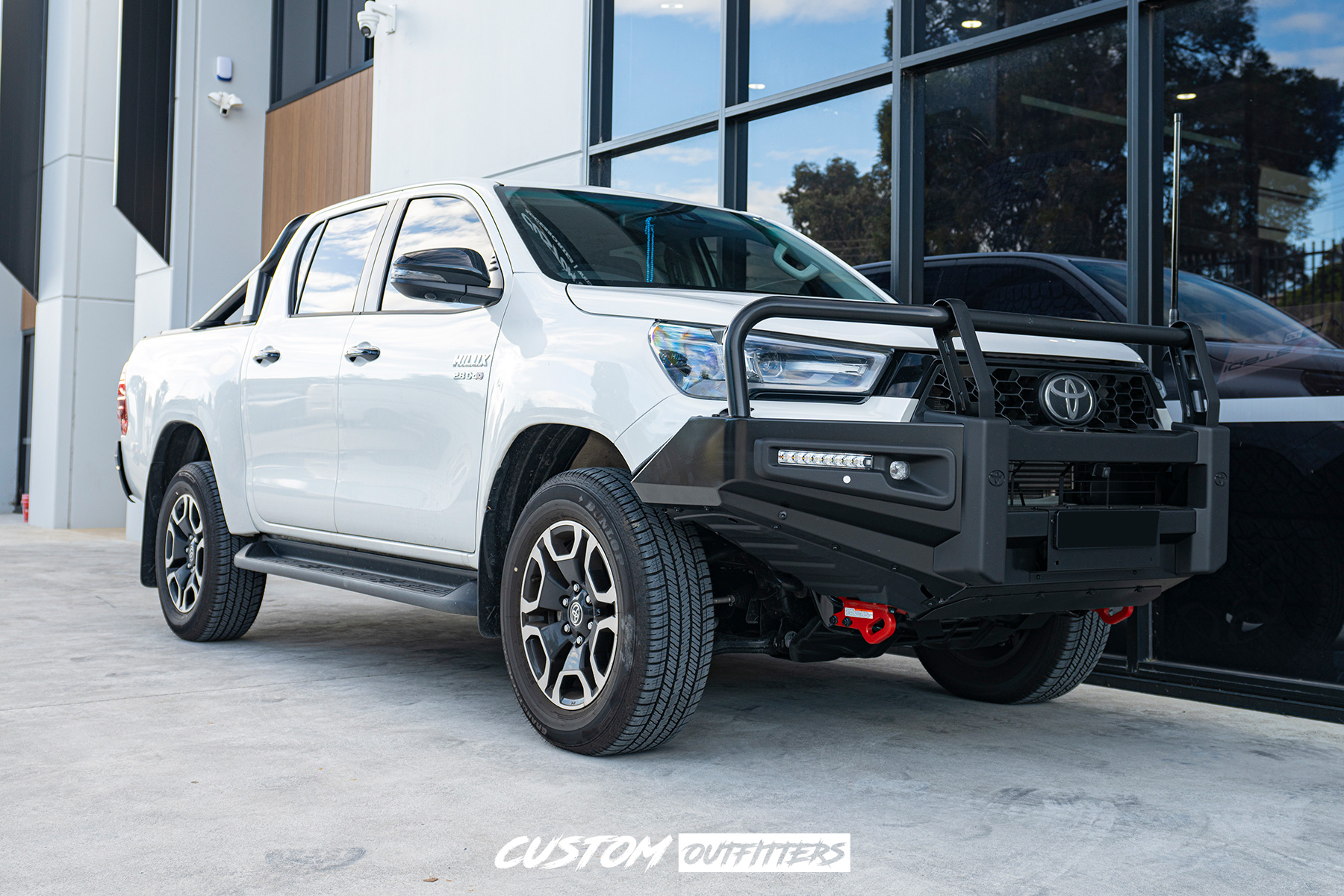 Toyota Hilux SR5 Build