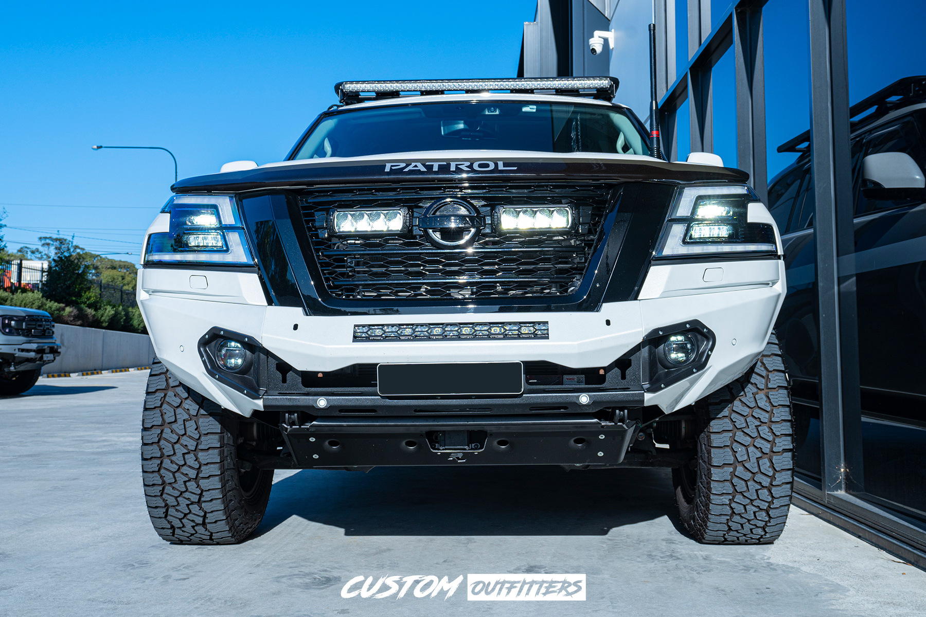 Nissan Patrol Y62 Series 5 Build