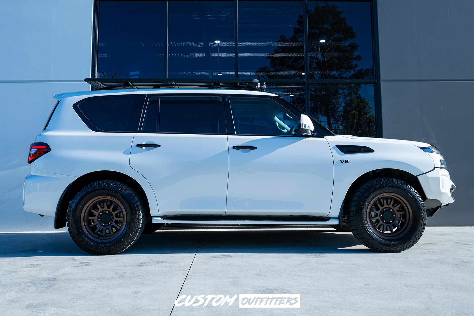 Nissan Patrol Y62 Series 5 Build