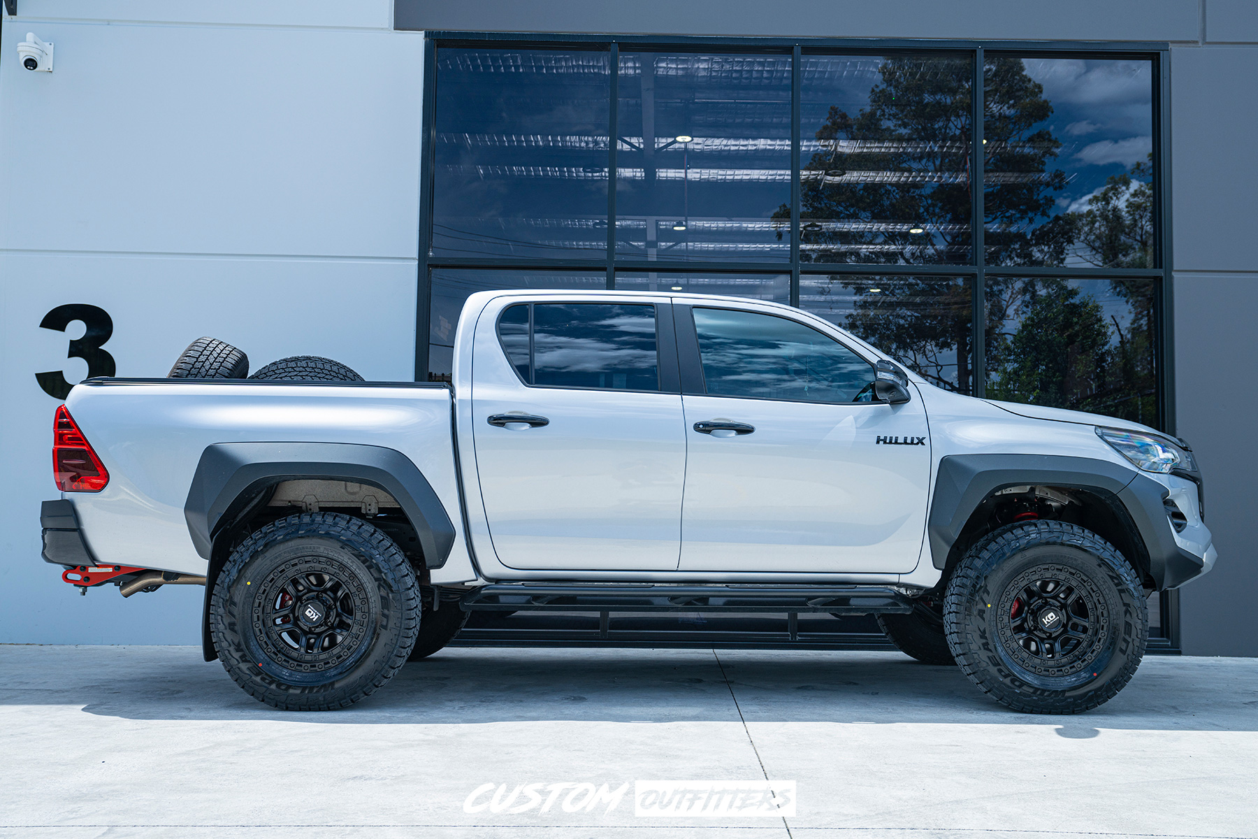 Toyota Hilux GRS Build