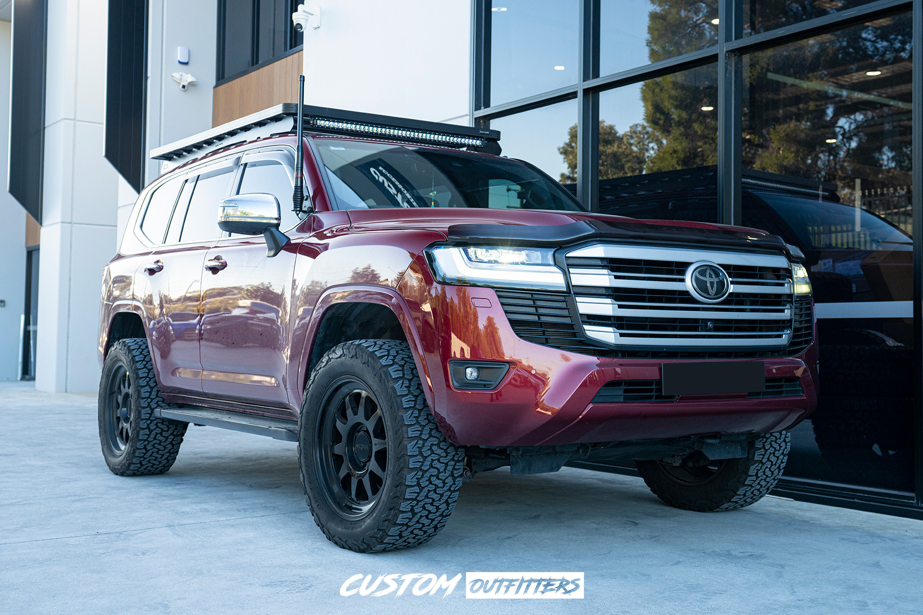 Toyota Landcruiser 300 Series Build